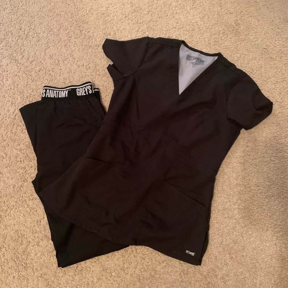 Grey’s anatomy scrub set!